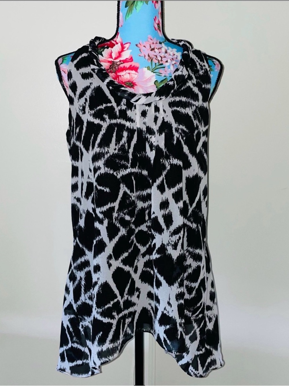 Calvin Klein Black & White Sleeveless Printed Tunic M/L